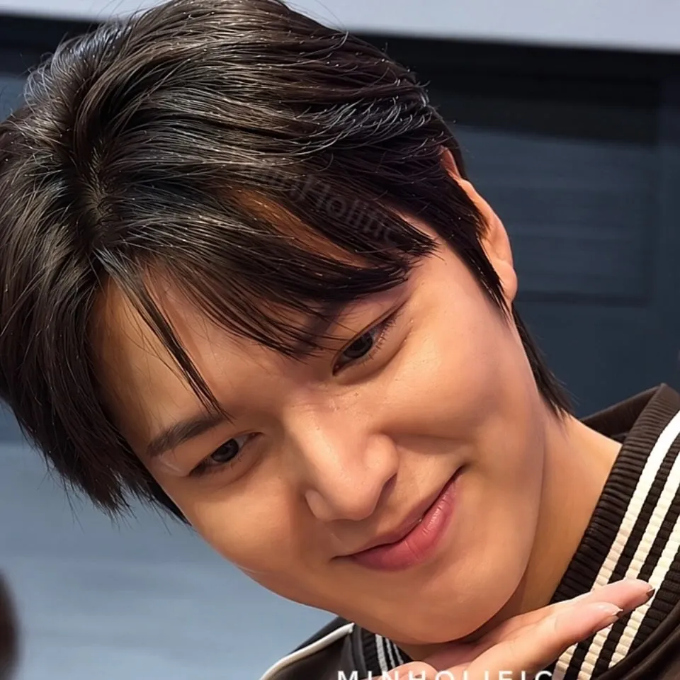 A moment captured by a fan of Lee Minho