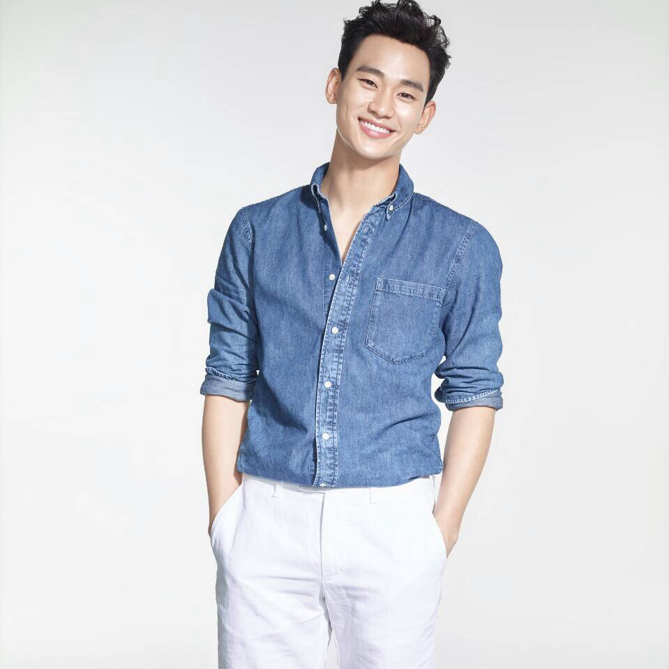 A moment captured by a fan of Kim Soohyun