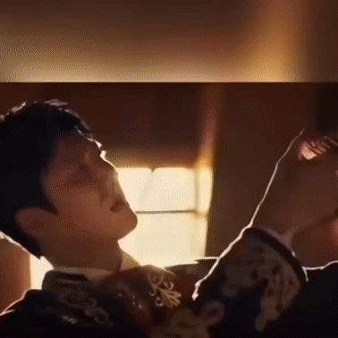 Behind-the-scenes cut of Ahn Bohyun