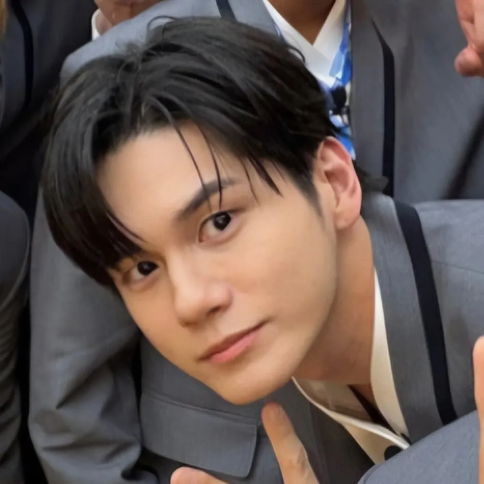 Foto kegiatan terbaru dari Ong Seongwu