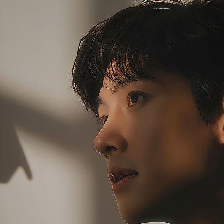 Behind-the-scenes cut of Ji Changwook