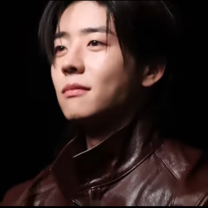 Behind-the-scenes cut of Chae Jonghyeop