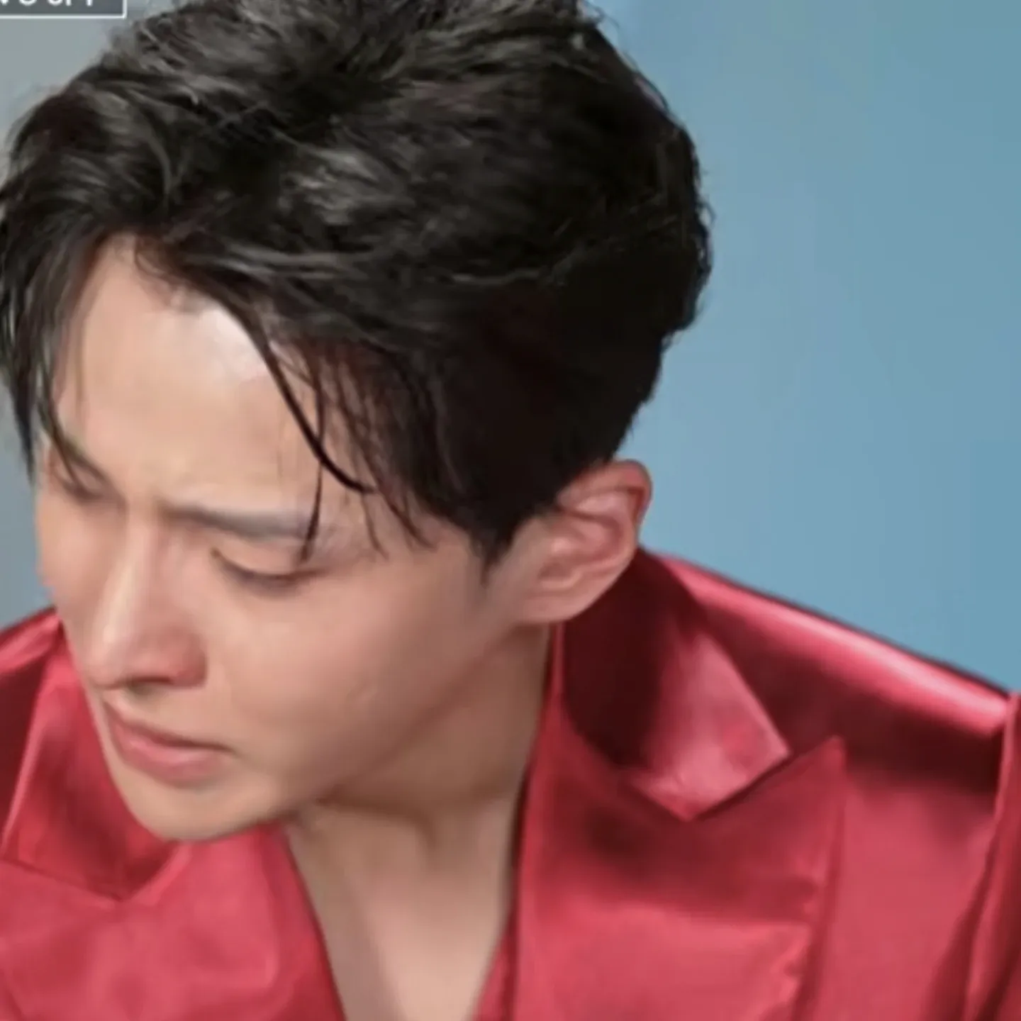 Behind-the-scenes cut of Seong Ri