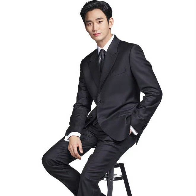 Foto terbaru dari Kim Soohyun