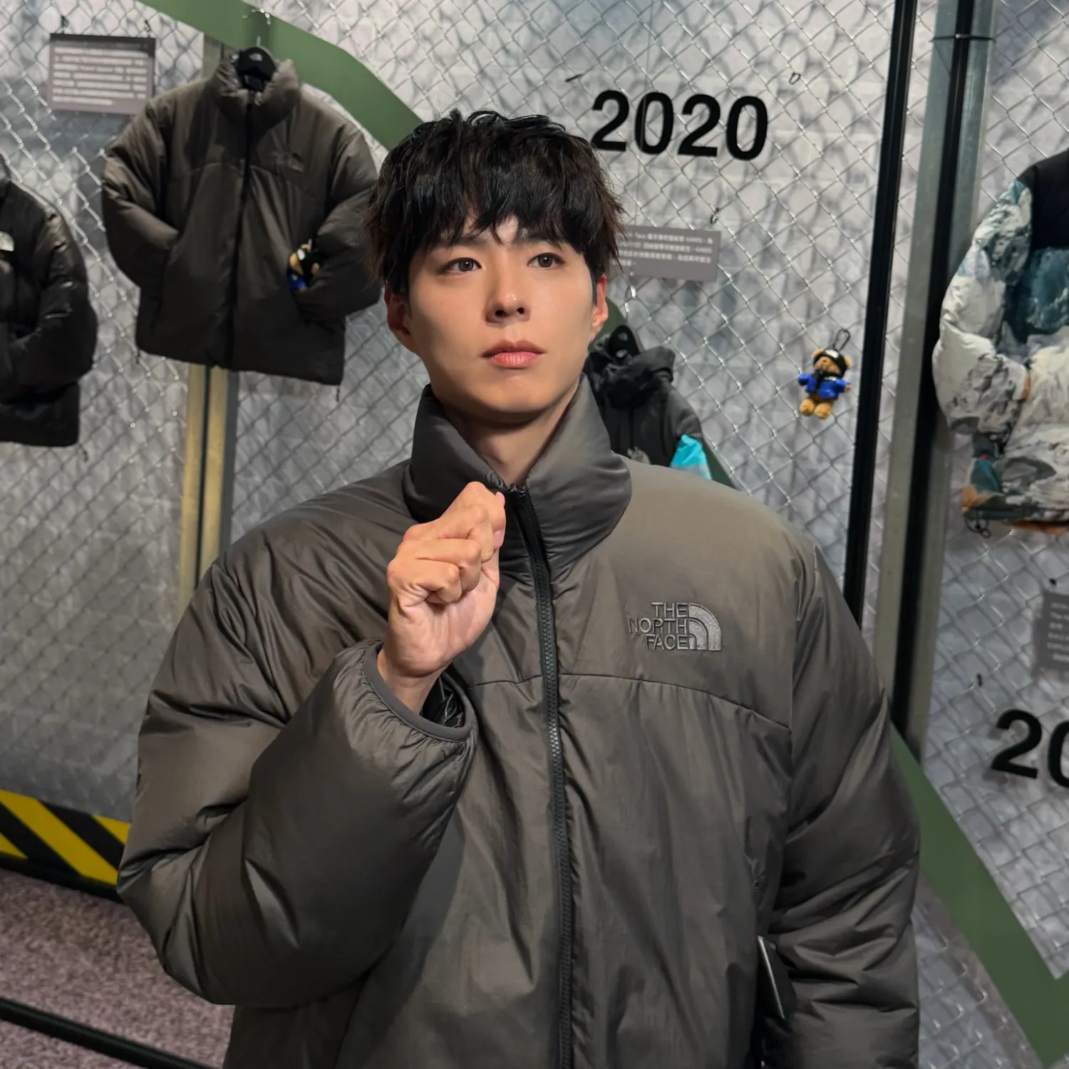 Latest photo of Park Bogum