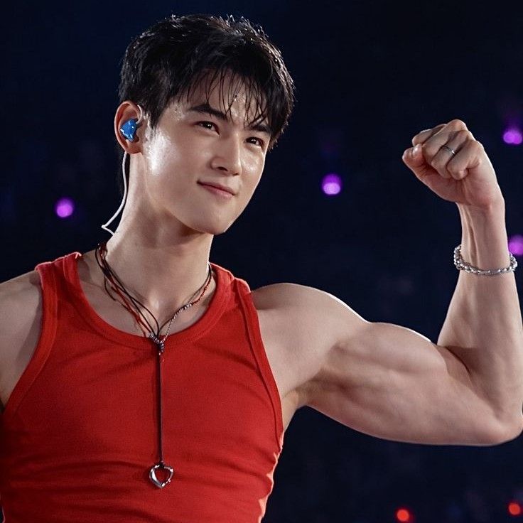 Momen yang diabadikan oleh penggemar Cha Eunwoo