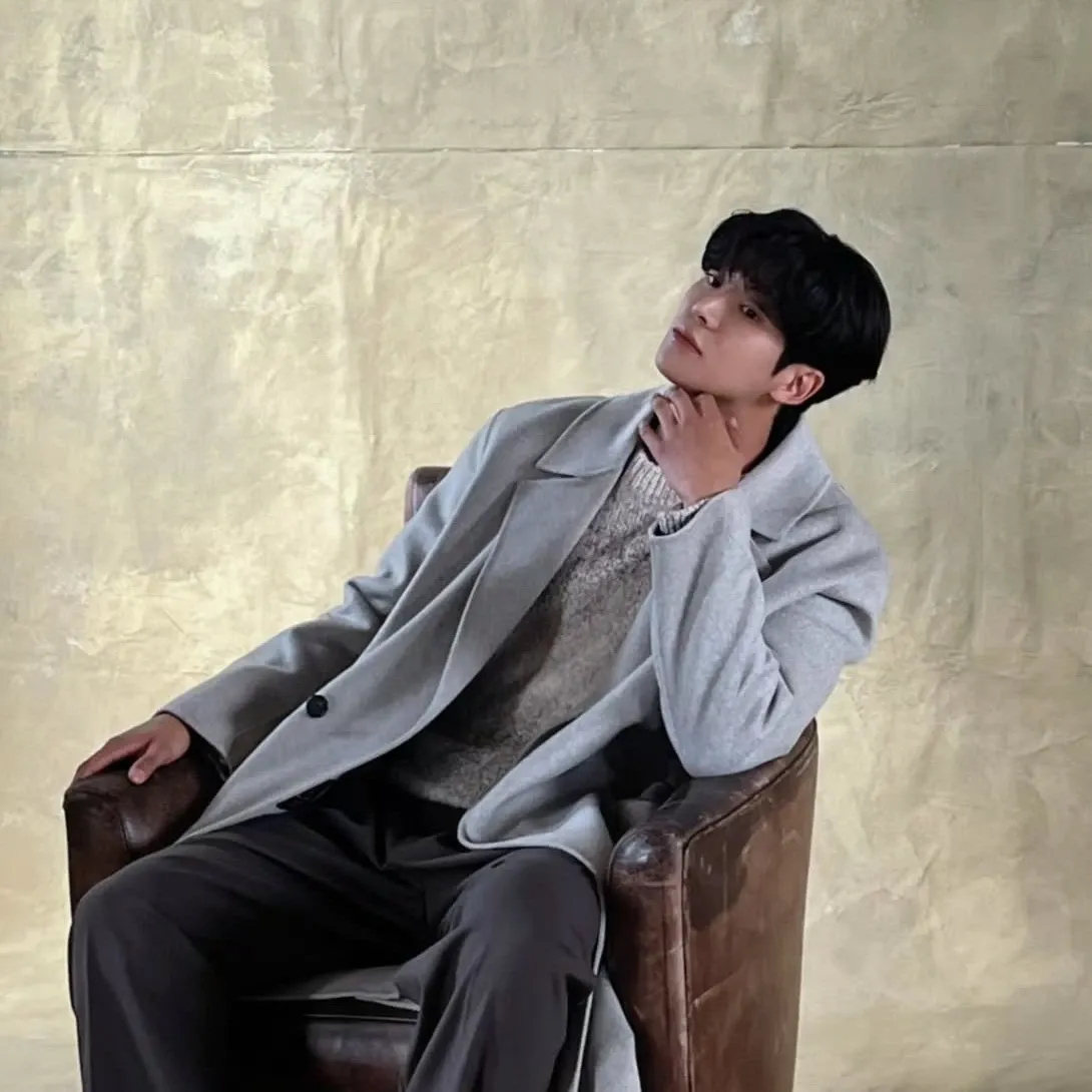 Foto terbaru dari Rowoon