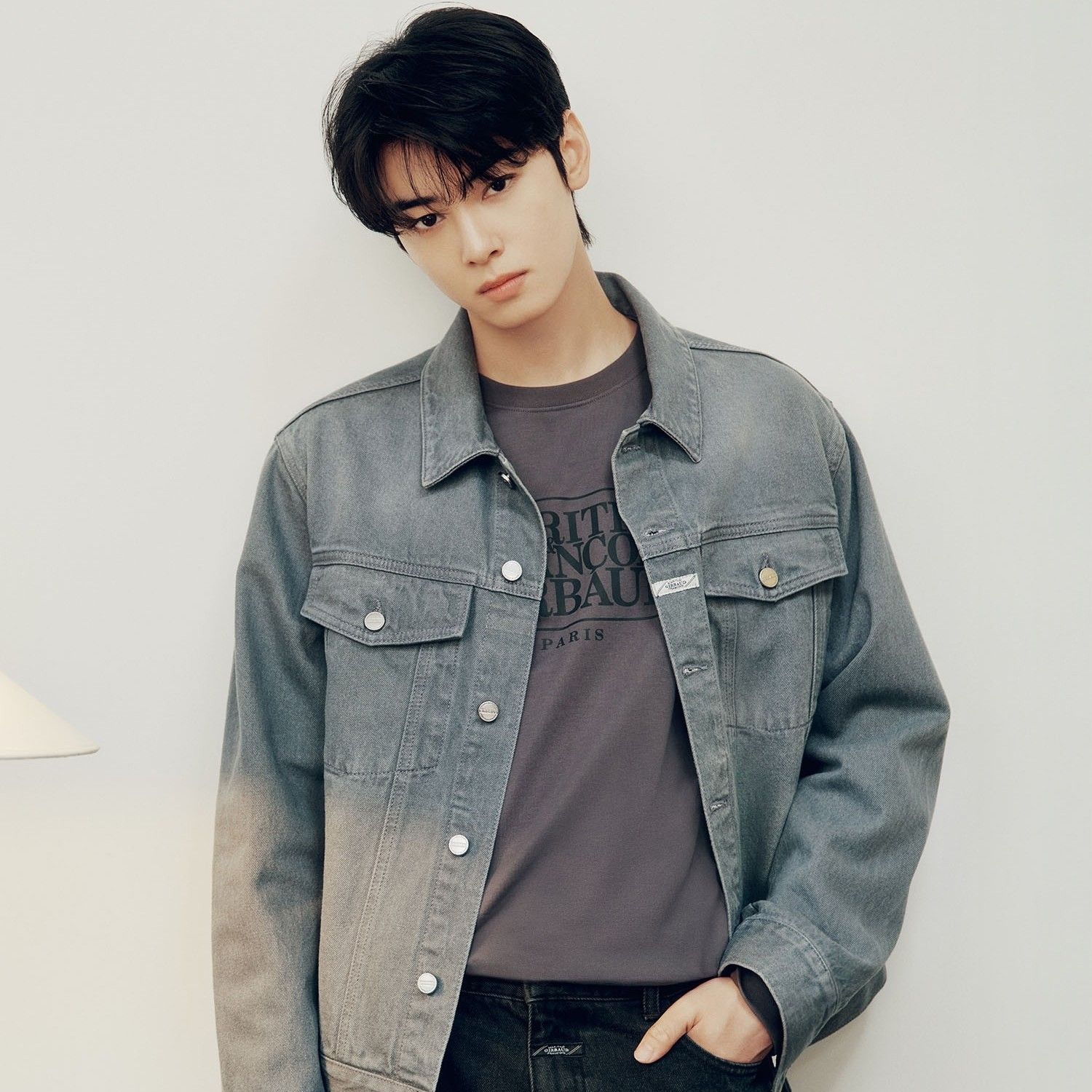 粉丝拍下的车银优瞬间