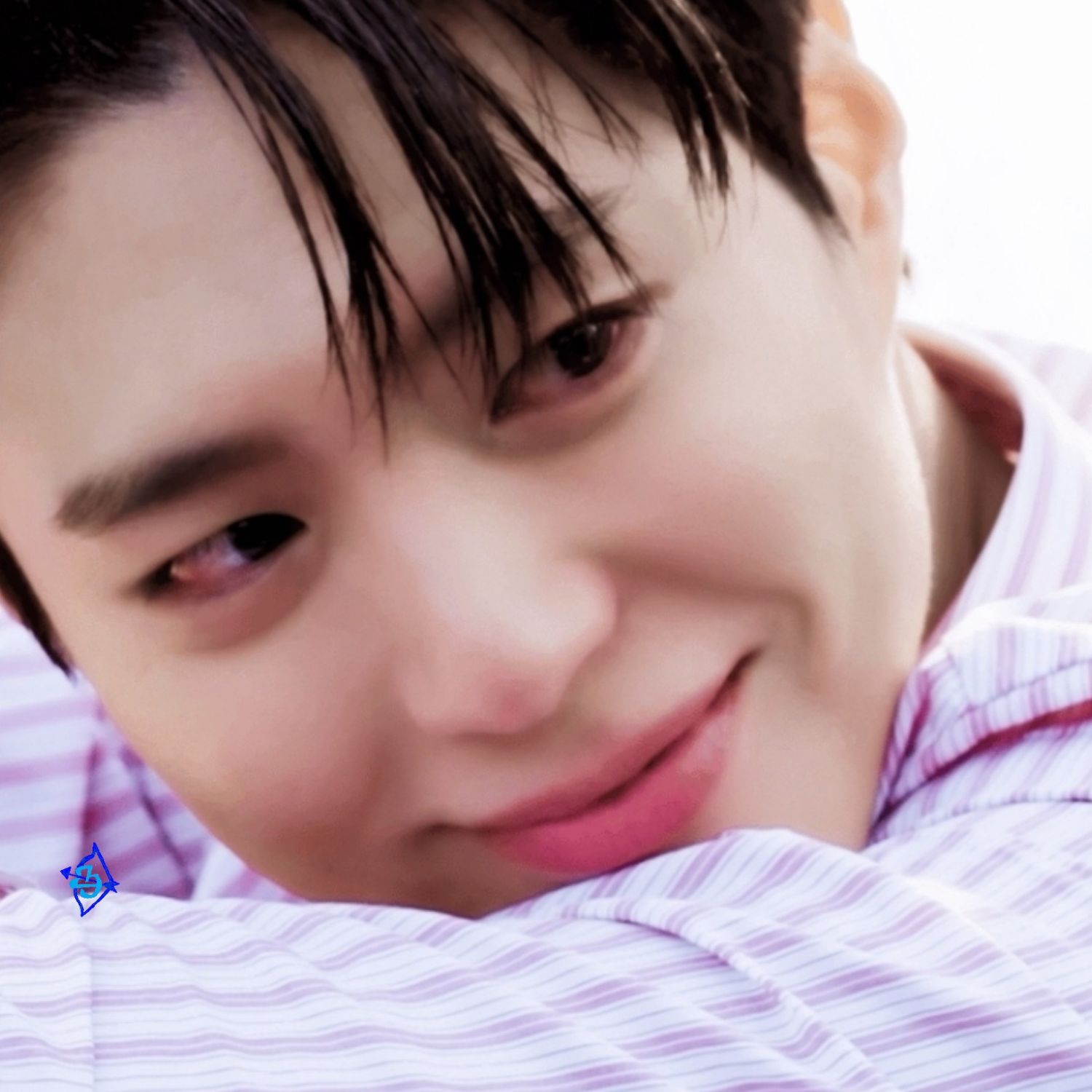 Recent activity shot of Park Bogum