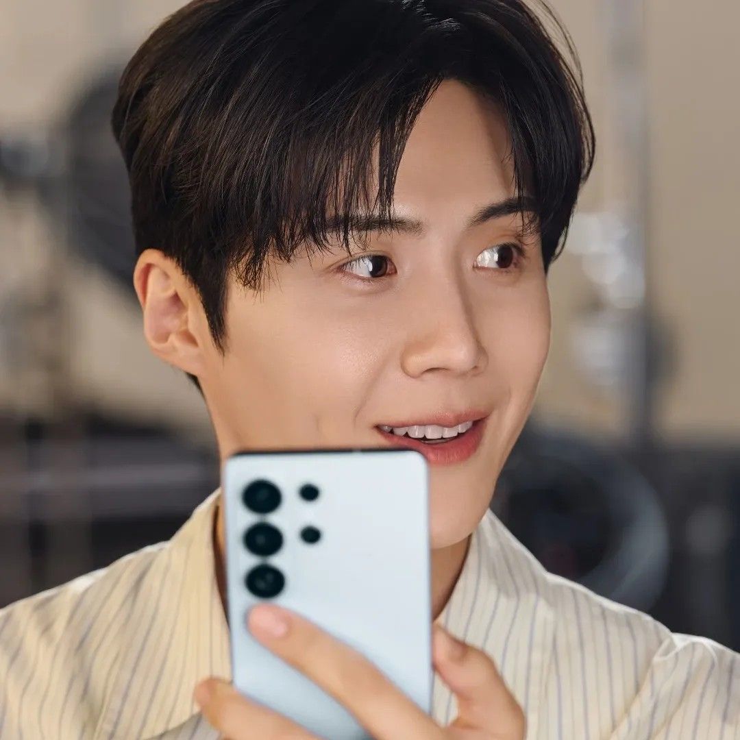 Cuplikan di balik layar dari Kim Seonho