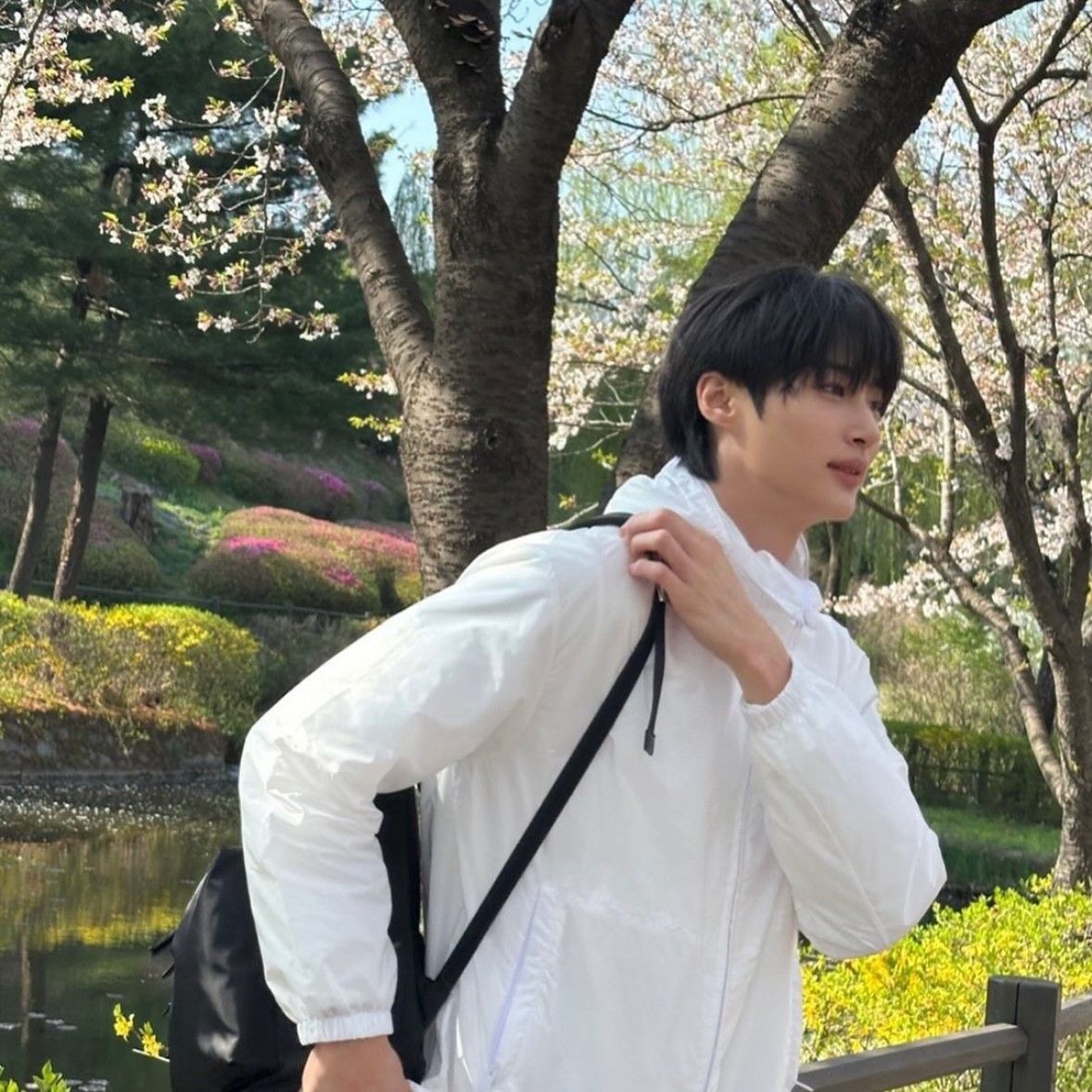 변우석의 비하인드 컷