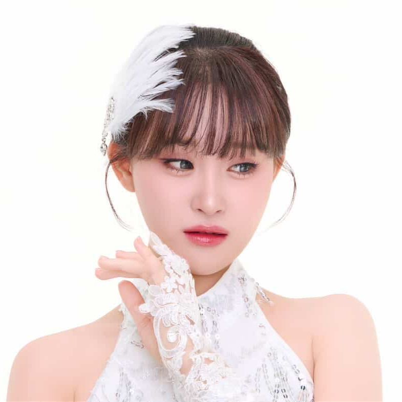 김다현의 비하인드 컷