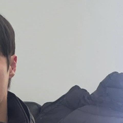 Behind-the-scenes cut of Bae Inhyuk