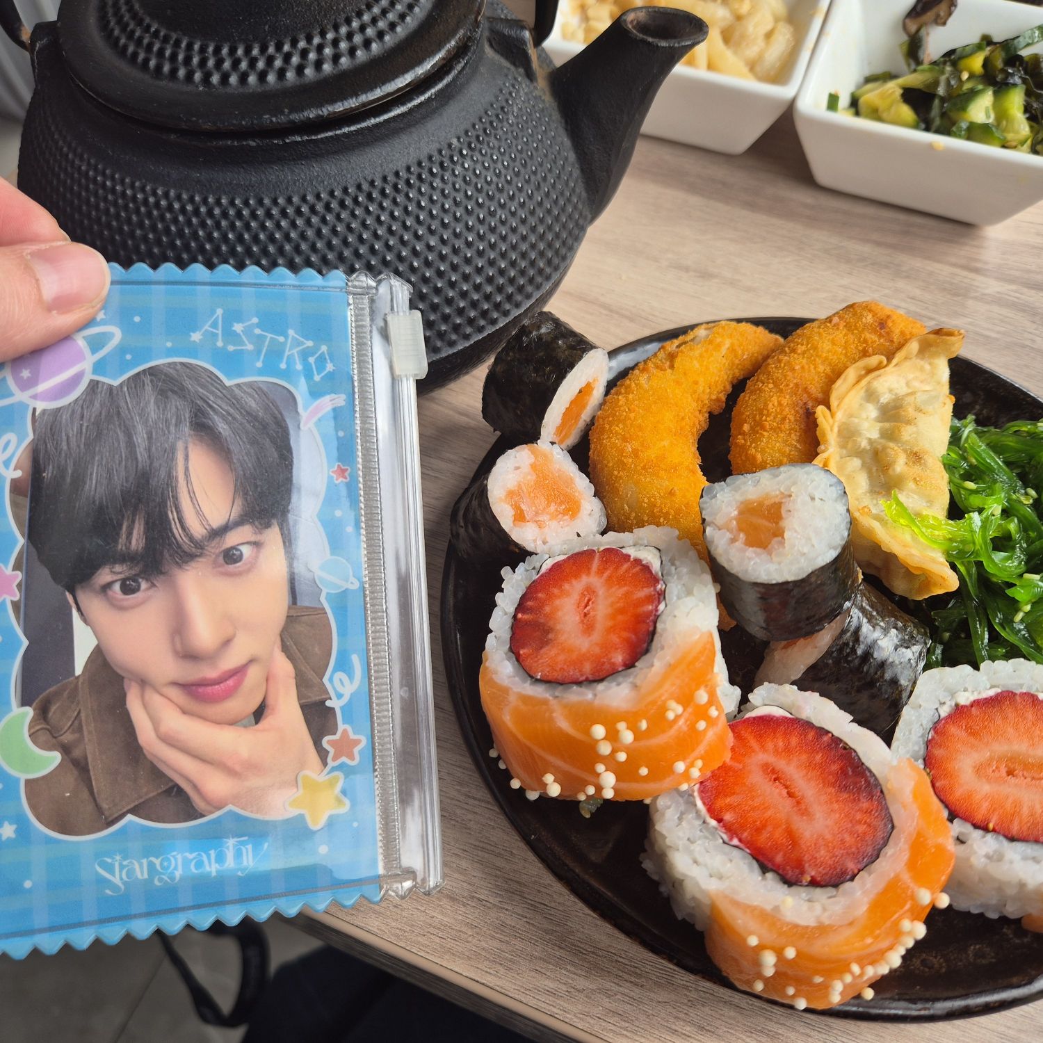 A moment captured by a fan of Cha Eunwoo