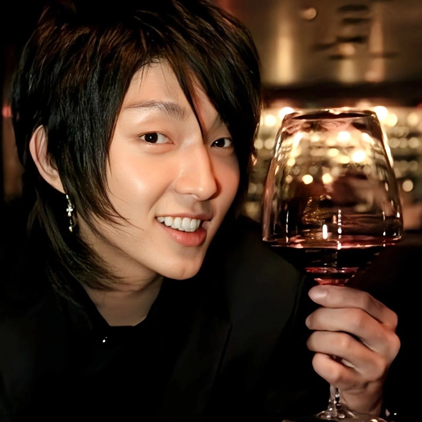 A moment captured by a fan of Lee Joongi