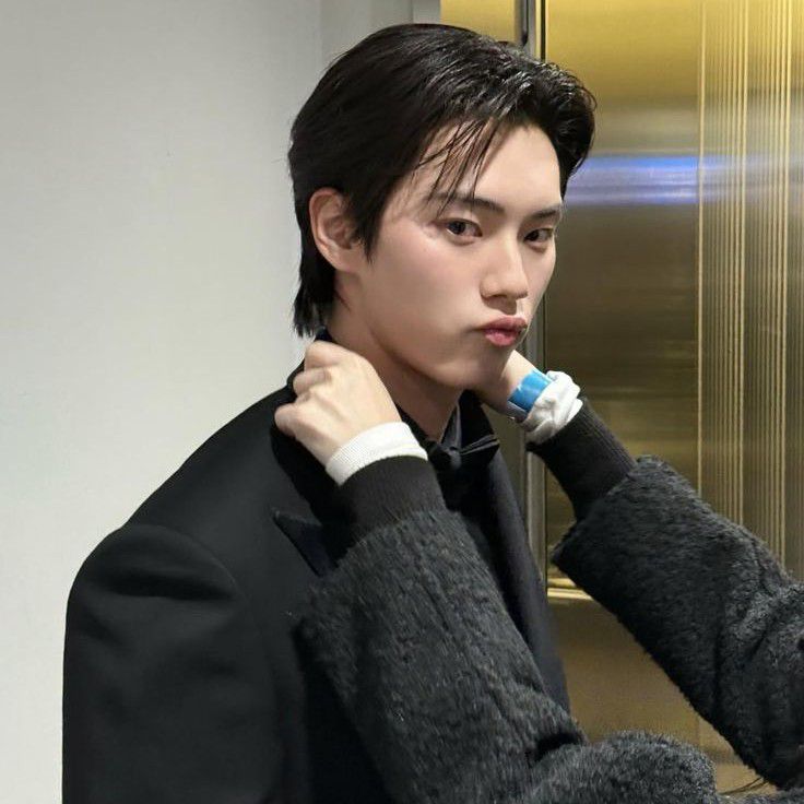 イ・チェミンの最近の活動ショット