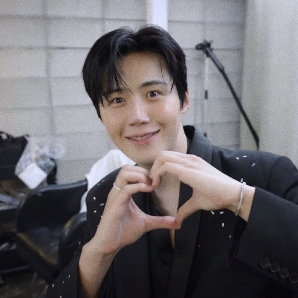 Foto terbaru dari Kim Seonho