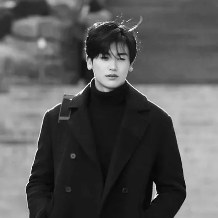 Latest photo of Park Hyungsik