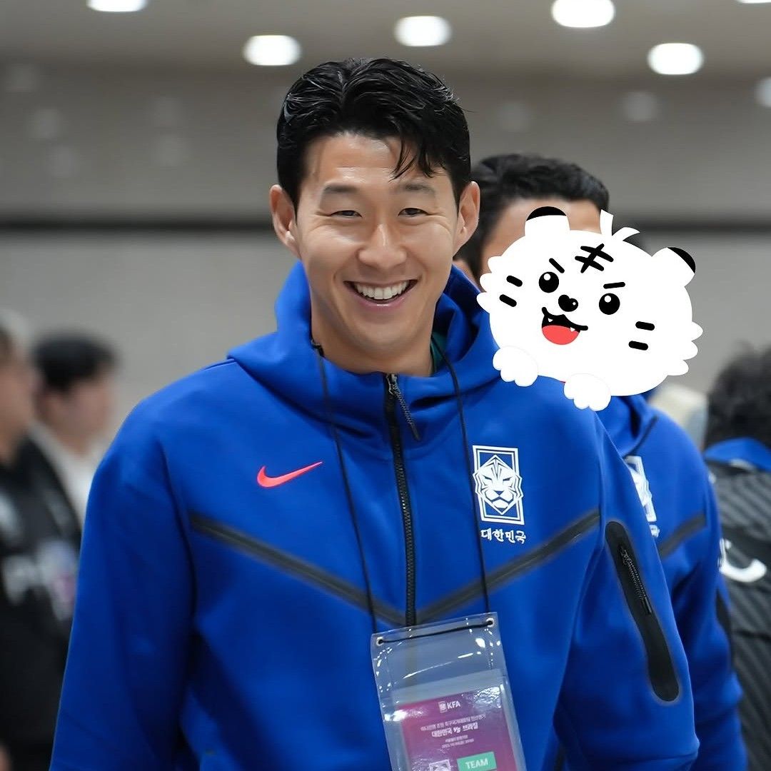 Son Heungmin的最新照片