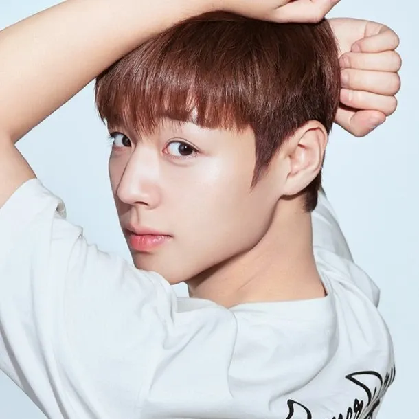 Latest photo of Park Jihoon