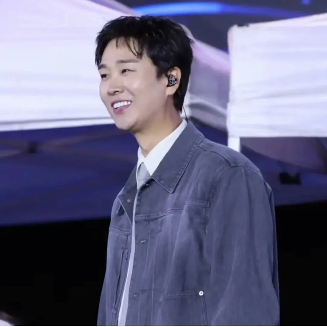 송민준 최근 활동샷