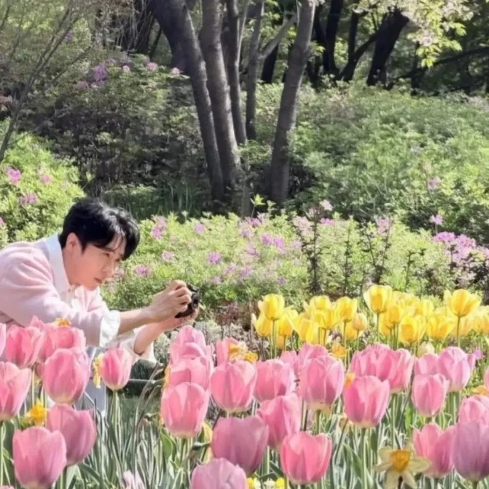 Behind-the-scenes cut of Enoch