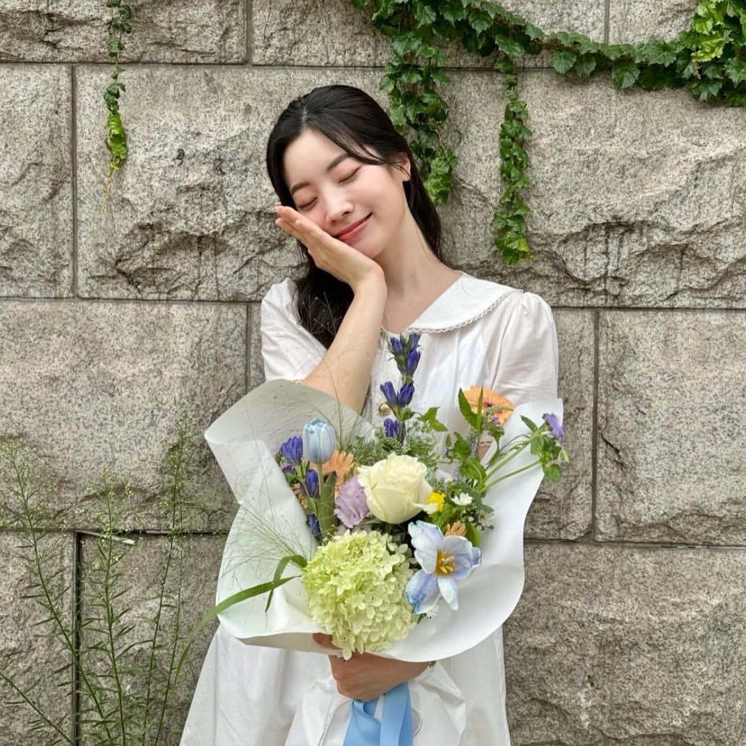 A moment captured by a fan of Dahyun