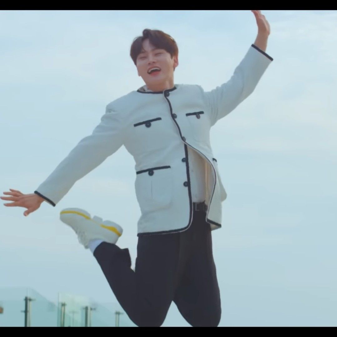 Momen yang diabadikan oleh penggemar Park Seojin