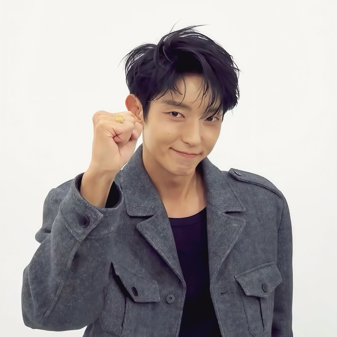 Behind-the-scenes cut of Lee Joongi