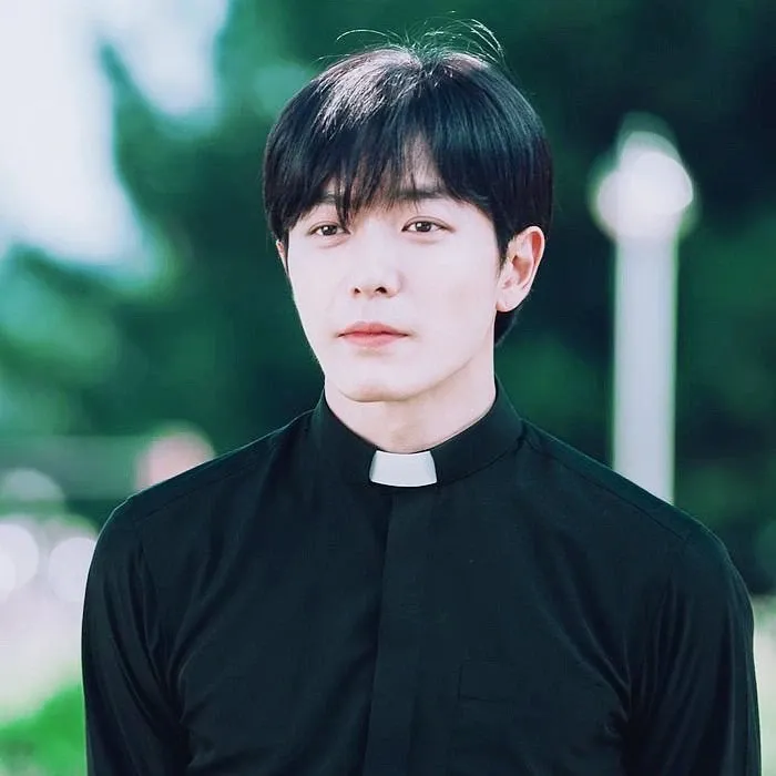 김재욱의 최신 사진