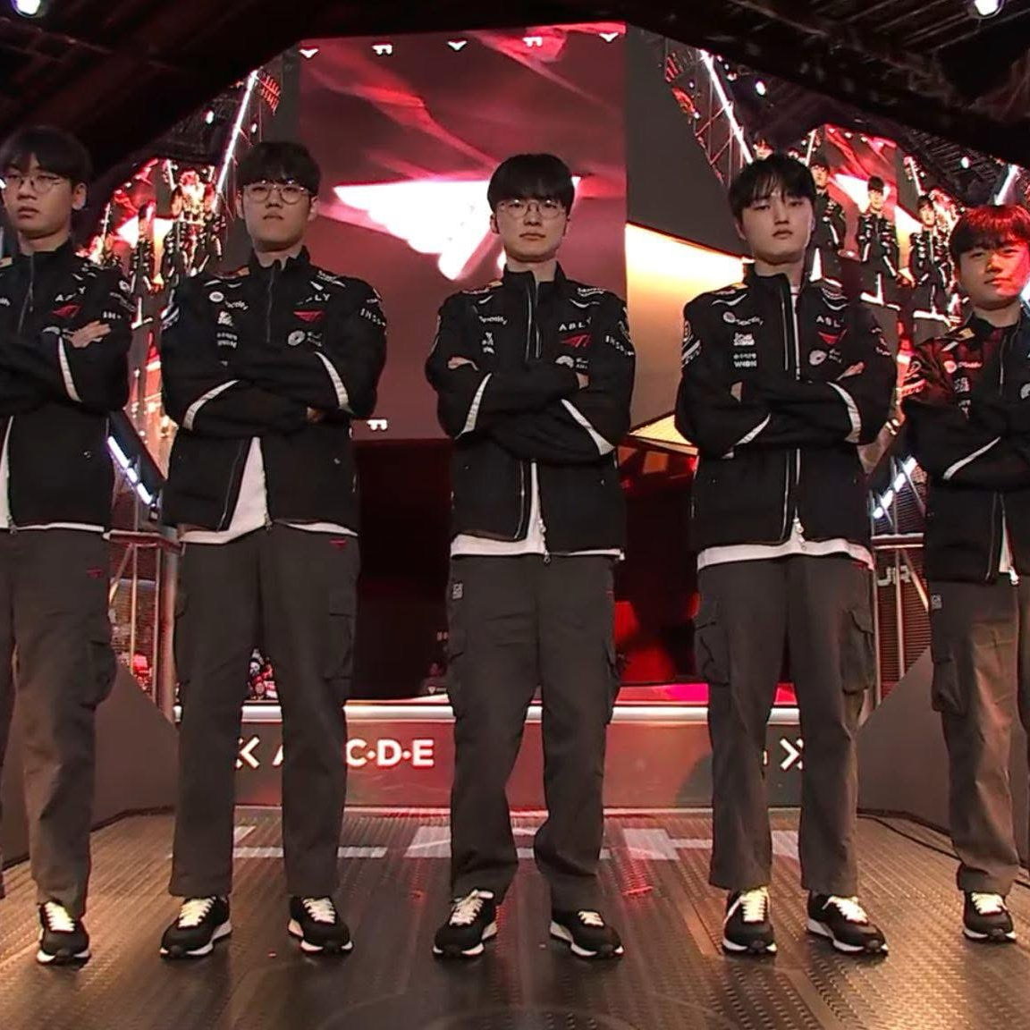 Latest photo of Faker