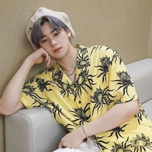 A moment captured by a fan of Cha Eunwoo