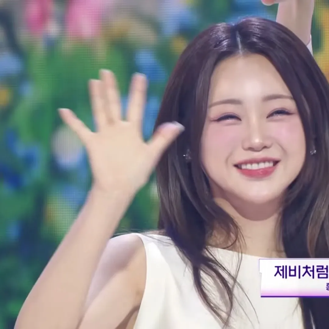 홍지윤의 최신 사진