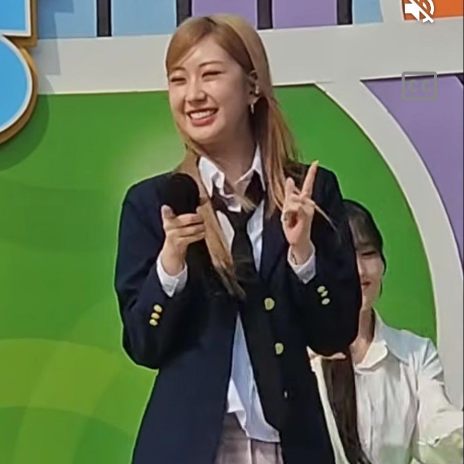 Foto terbaru dari Jeon Yujin