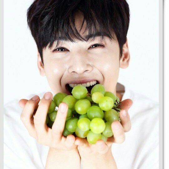 粉丝拍下的车银优瞬间