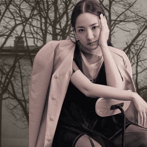 Recent activity shot of Park Minyoung