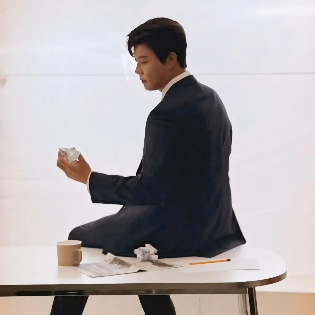 Recent activity shot of Jin Haesung