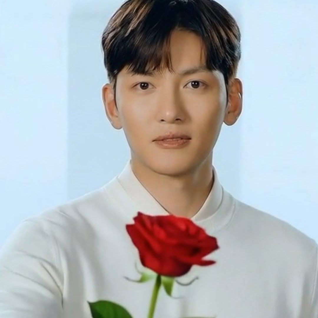 Recent activity shot of Ji Changwook