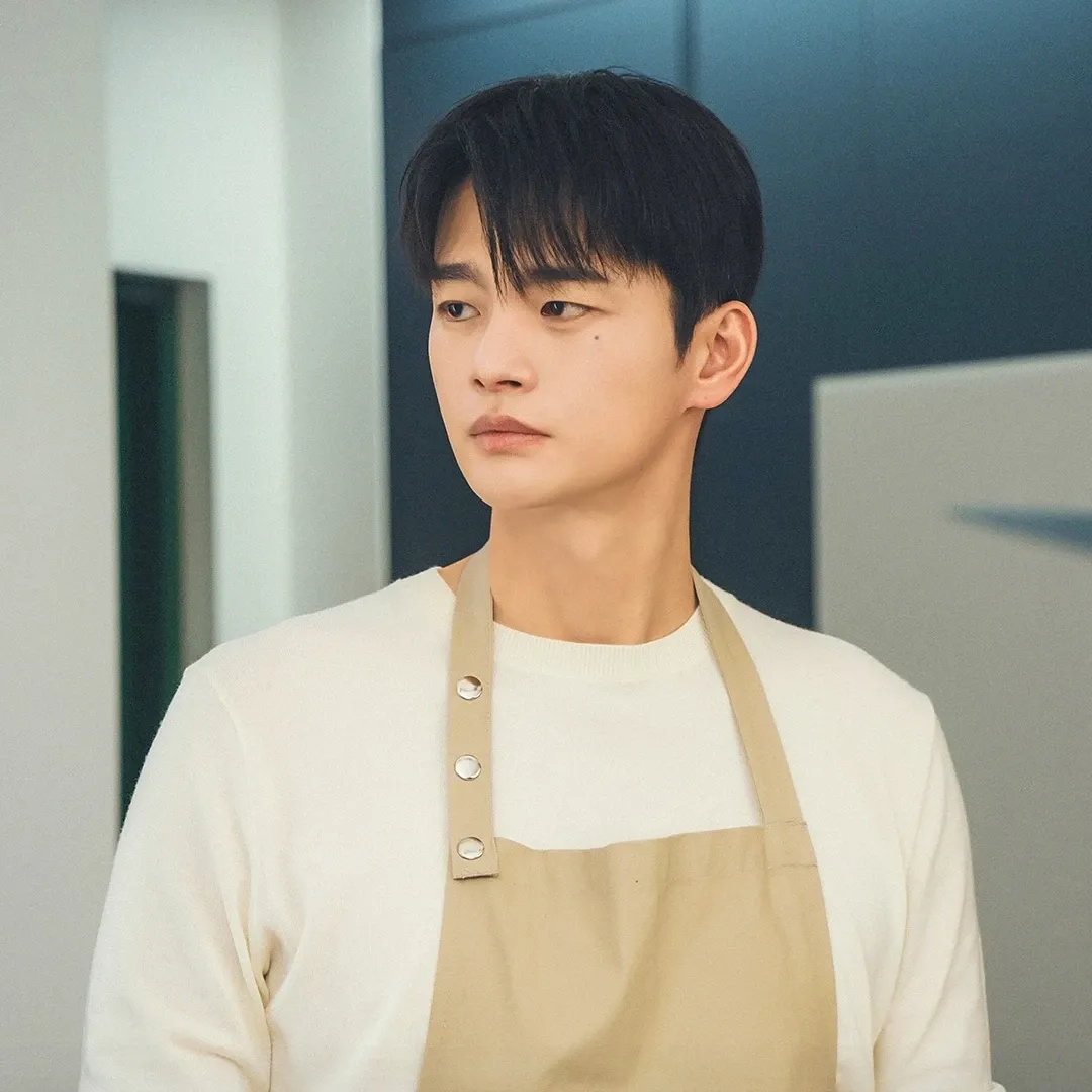 Latest photo of Seo Inguk