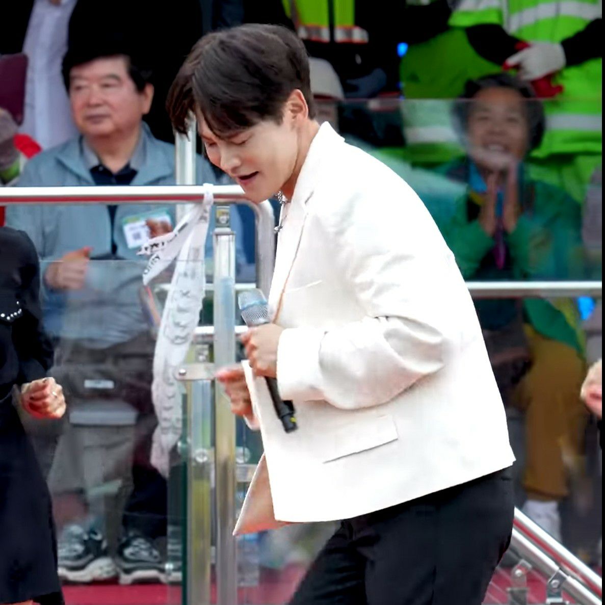 パク・ソジンの最近の活動ショット