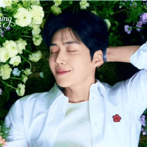 Cuplikan di balik layar dari Kim Seonho