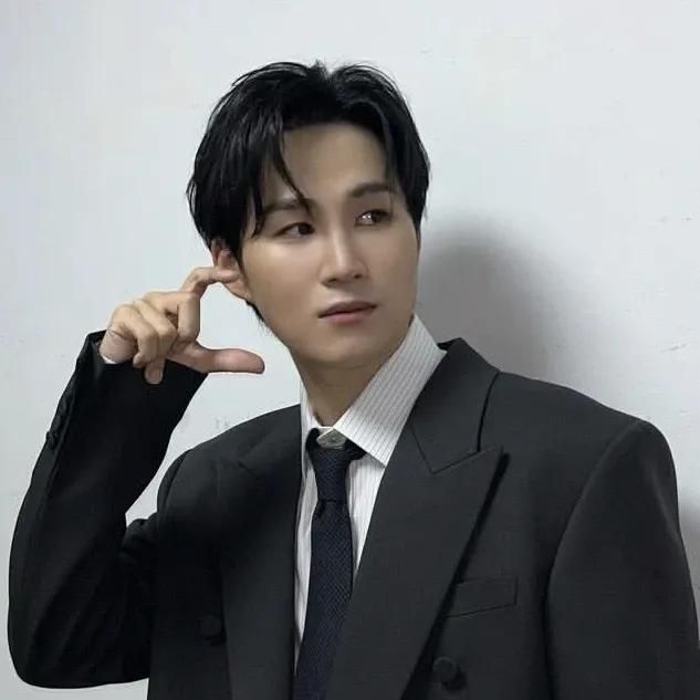 김희재 최근 활동샷