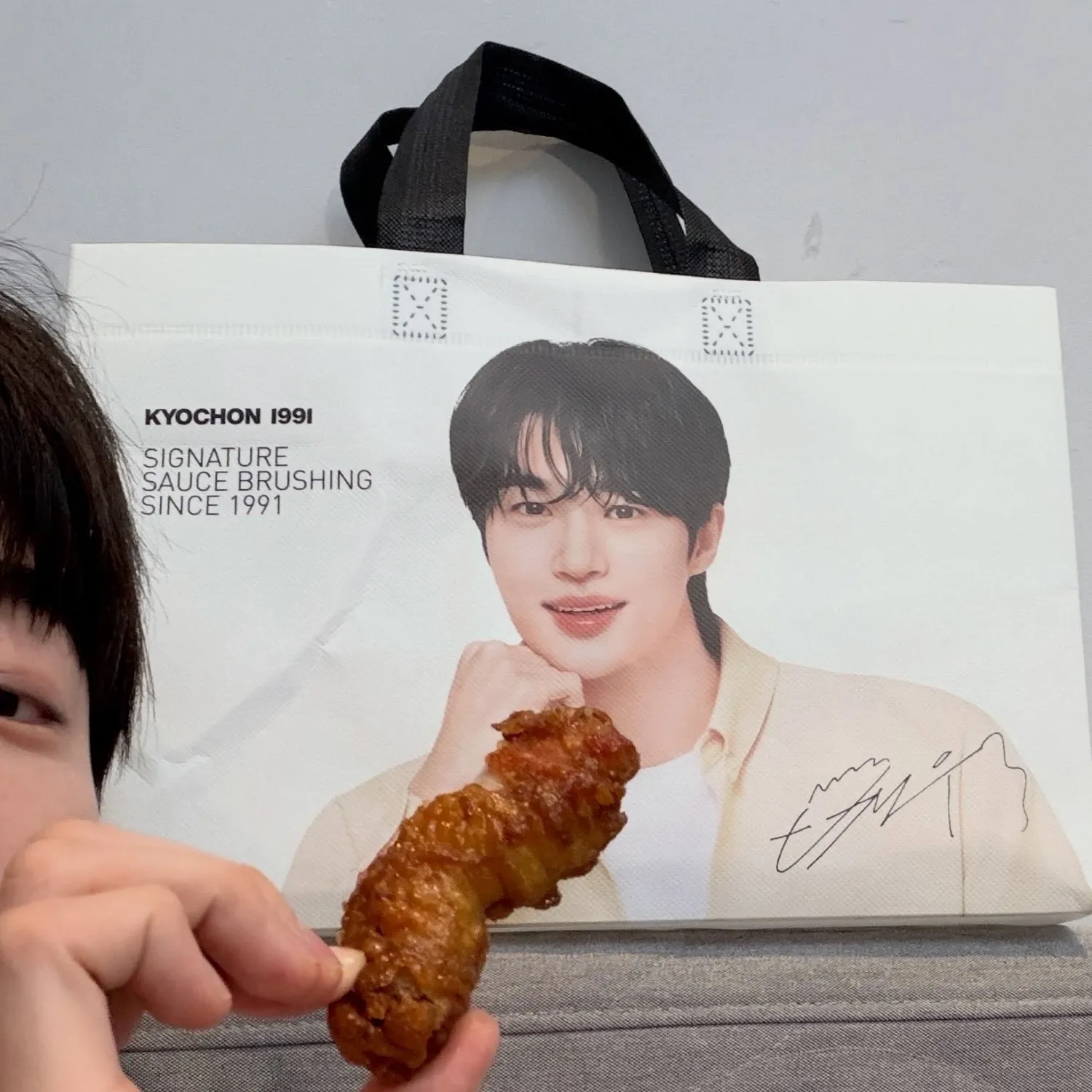 Foto kegiatan terbaru dari Byeon Wooseok