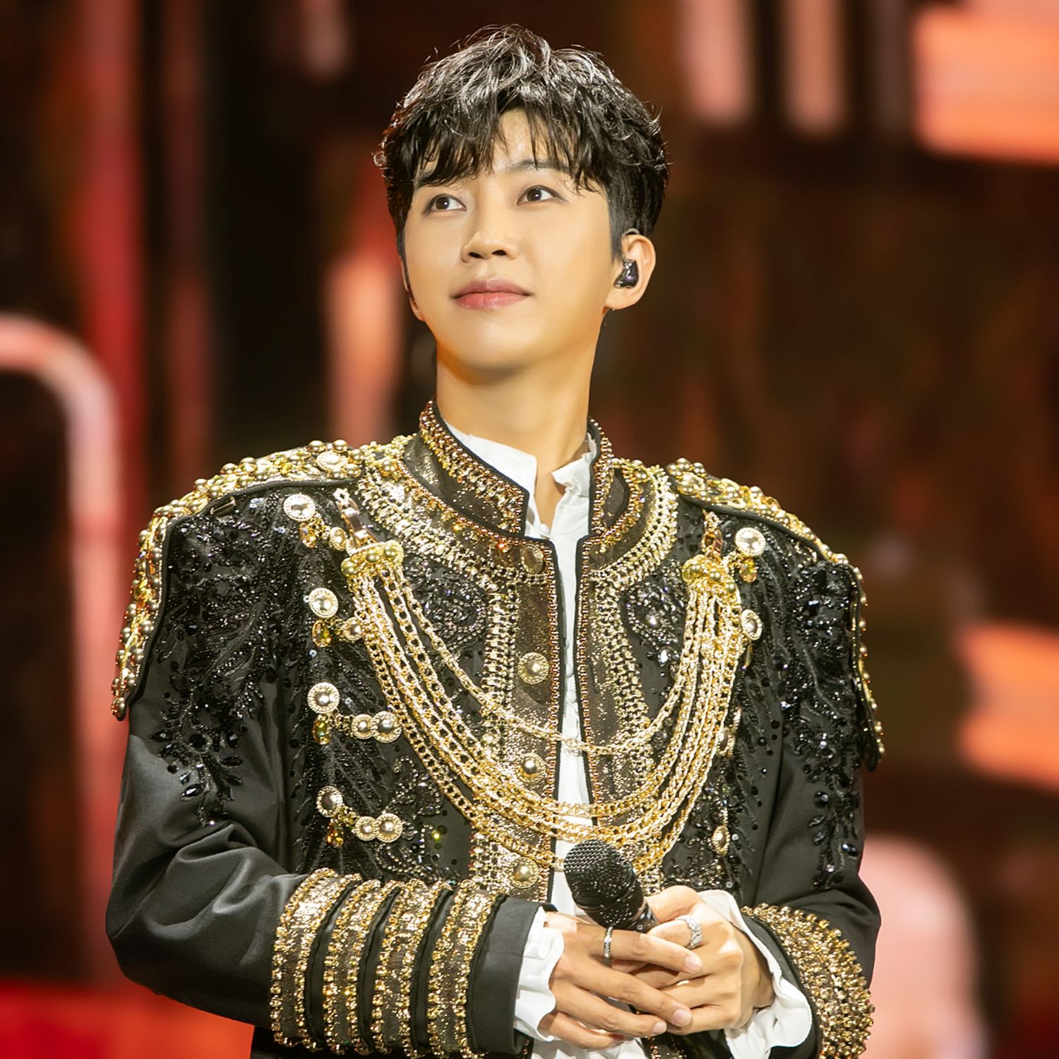 粉丝拍下的林英雄瞬间