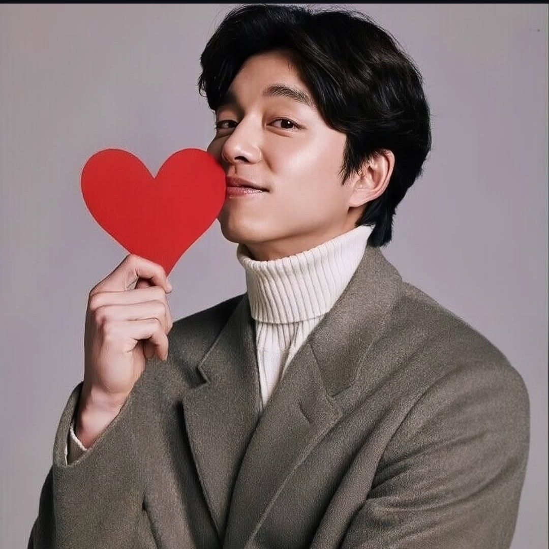 Foto kegiatan terbaru dari Gong Yoo