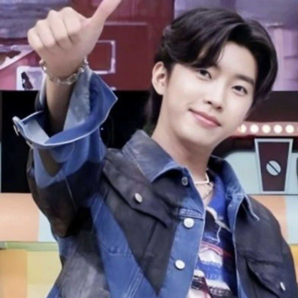 Recent activity shot of Lim Youngwoong