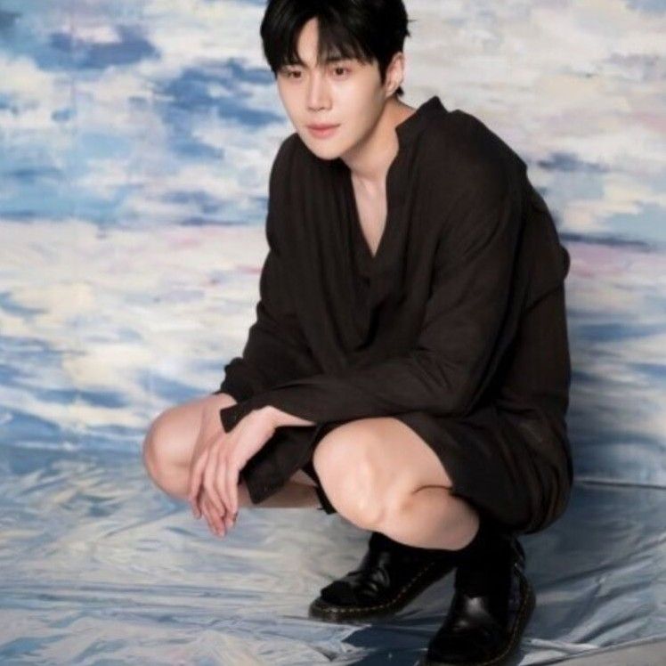 A moment captured by a fan of Kim Seonho