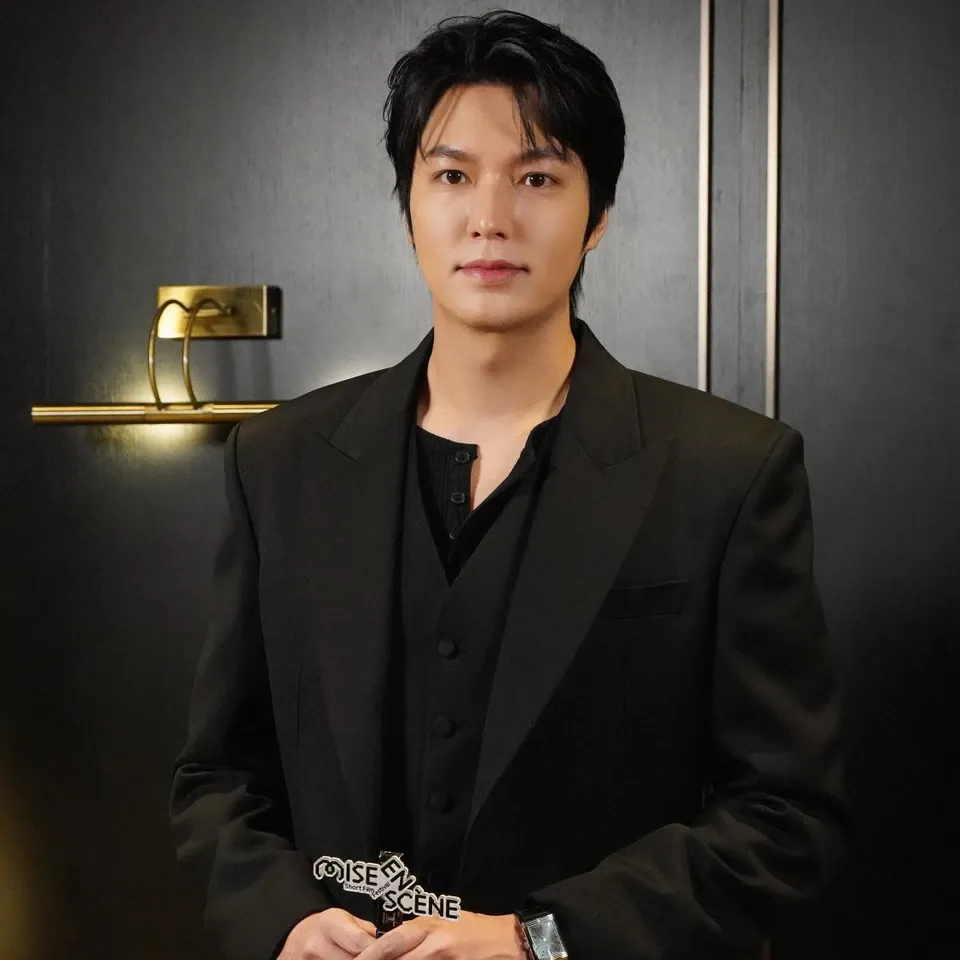 Recent activity shot of Lee Minho