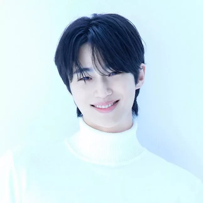 Recent activity shot of Byeon Wooseok