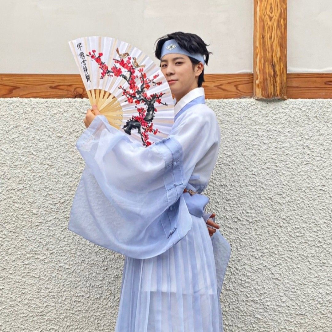 정동원의 비하인드 컷